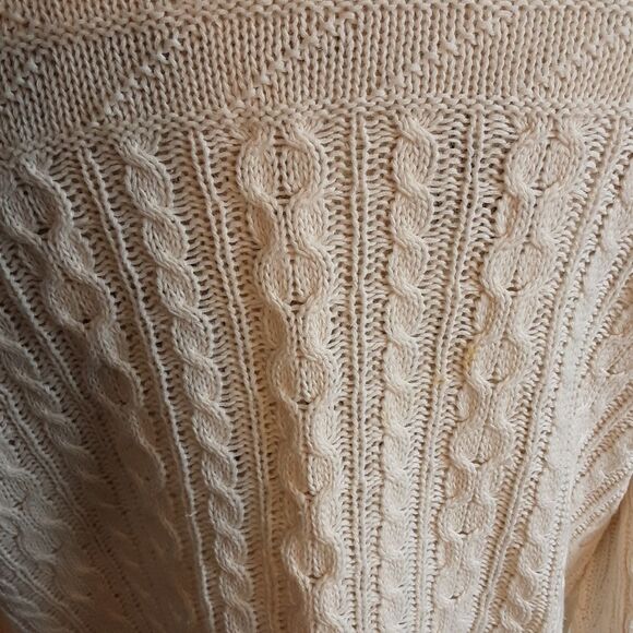 Oatmeal Linen Cable Knit Sweater - Picture 8 of 12